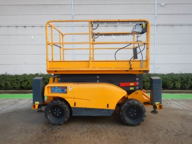 Haulotte C12DX  - Ножничный подъемник: фото 1