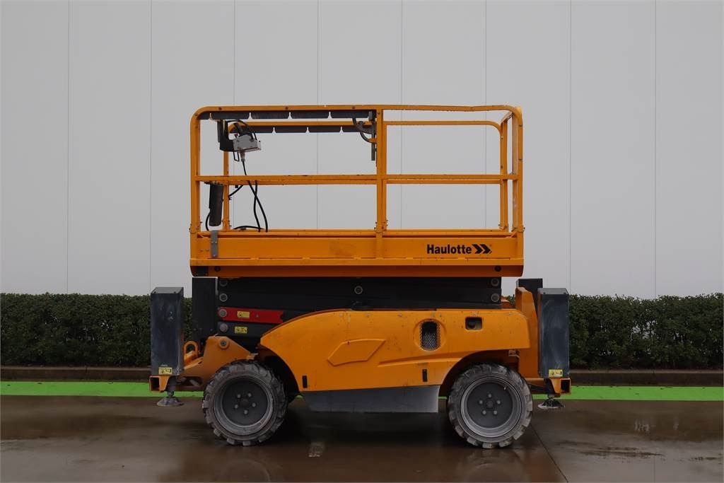 Haulotte C12DX  - Ножничный подъемник: фото 1