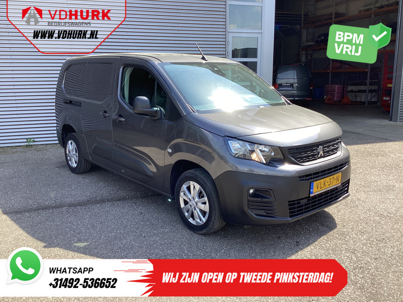 Peugeot Partner 1.5 HDI 130 pk Aut. L2 BPM VRIJ! 3 Pers./ Navi/ Keyless/ Carplay/ Camera/ PDC/ LMV/ Cruise/ Airco - Легковой фургон: фото 1 Peugeot Partner 1.5 HDI 130 pk Aut. L2 BPM VRIJ! 3 Pers./ Navi/ Keyless/ Carplay/ Camera/ PDC/ LMV/ Cruise/ Airco - Легковой фургон: фото 1