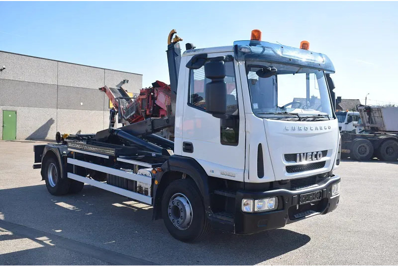 Iveco Iveco Eurocargo 160E25 - Крюковой мультилифт: фото 4 Iveco Iveco Eurocargo 160E25 - Крюковой мультилифт: фото 4