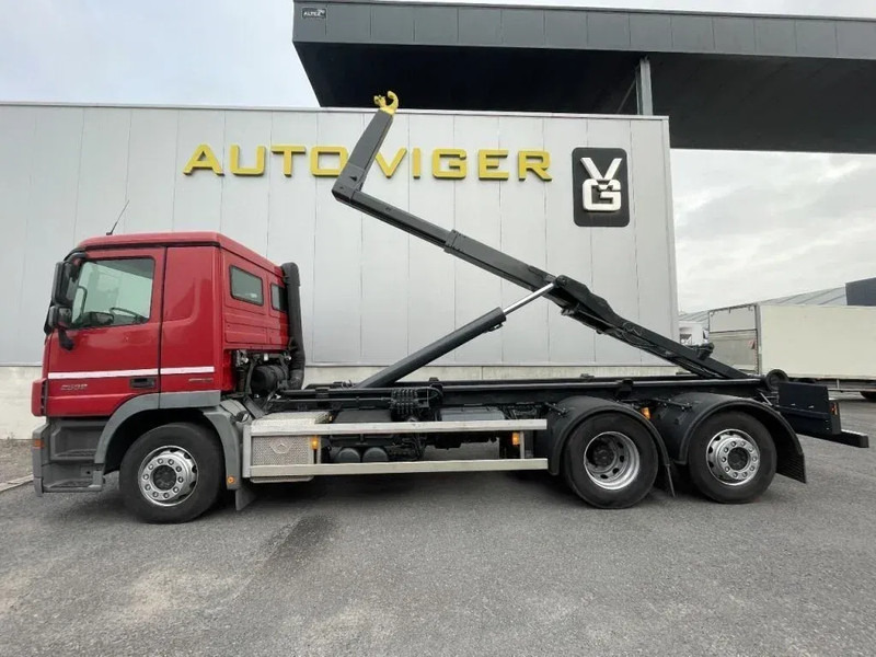 Mercedes-Benz Actros 2532 *Meegestuurd as*Bluetooth*Airco*Cruise control*Luchtvering verstelb. - Крюковой мультилифт: фото 1 Mercedes-Benz Actros 2532 *Meegestuurd as*Bluetooth*Airco*Cruise control*Luchtvering verstelb. - Крюковой мультилифт: фото 1