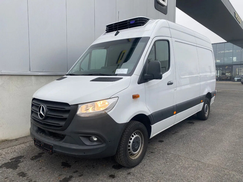Mercedes-Benz Sprinter 317 L2H2*NEW Carrier xarios 350 -18°C*achteruitrijcamera*navigatie*zetelverwarming*360° camera - Фургон-рефрижератор: фото 1 Mercedes-Benz Sprinter 317 L2H2*NEW Carrier xarios 350 -18°C*achteruitrijcamera*navigatie*zetelverwarming*360° camera - Фургон-рефрижератор: фото 1