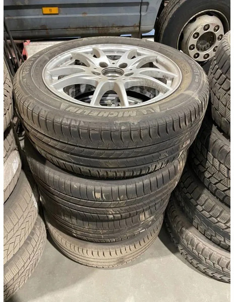 Michelin *205/55 R16 - Шины и диски для Легковых автомобилей: фото 1