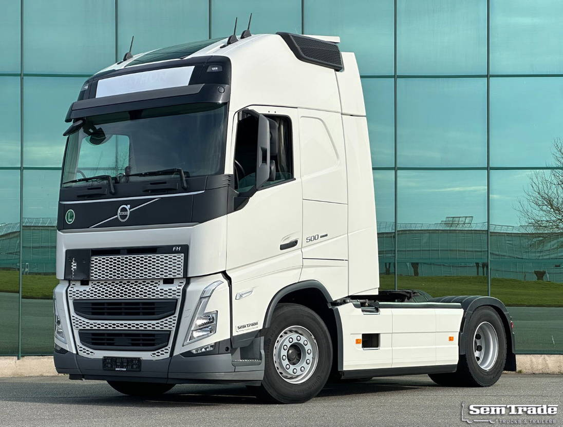Volvo FH 13.500 Only 214.000 KM PTO + Hydraulics Full ADR I-Park Cool 2X Tanks N - Тягач: фото 1 Volvo FH 13.500 Only 214.000 KM PTO + Hydraulics Full ADR I-Park Cool 2X Tanks N - Тягач: фото 1