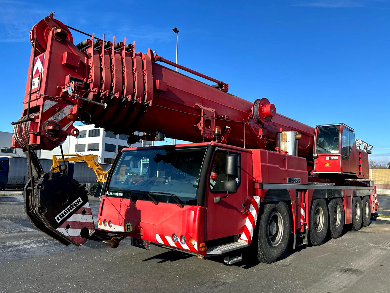 LIEBHERR LTM 1200-5.1 - Мобильный кран: фото 1 LIEBHERR LTM 1200-5.1 - Мобильный кран: фото 1