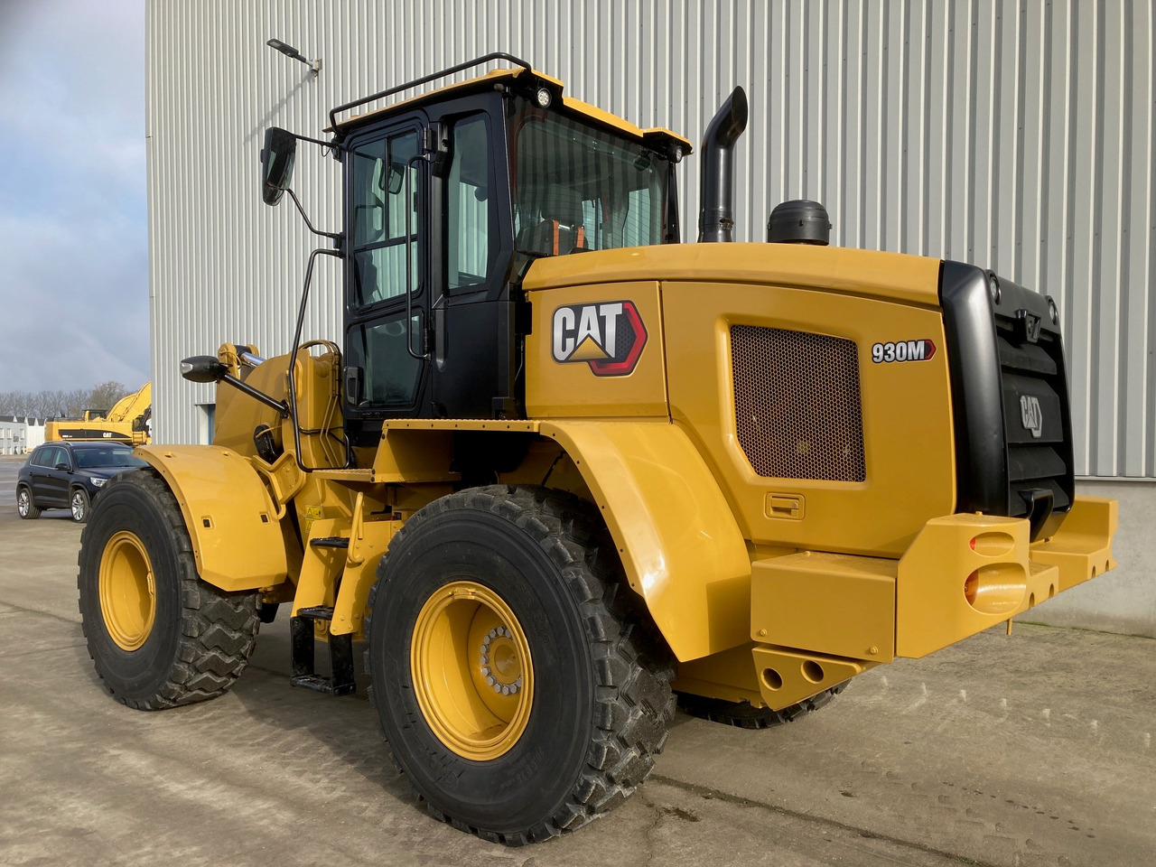 Колёсный погрузчик CATERPILLAR 930M: фото 1