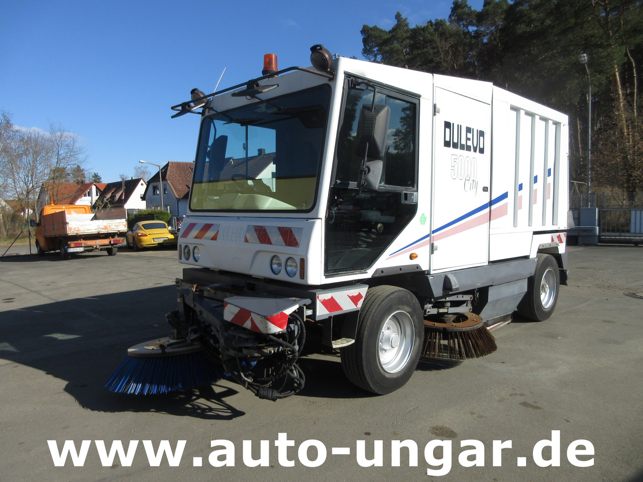 DULEVO 5000 City Hochentleerung Handsaugschlauch Frontbesen 4x4x4 - Подметально-уборочная машина: фото 1 DULEVO 5000 City Hochentleerung Handsaugschlauch Frontbesen 4x4x4 - Подметально-уборочная машина: фото 1