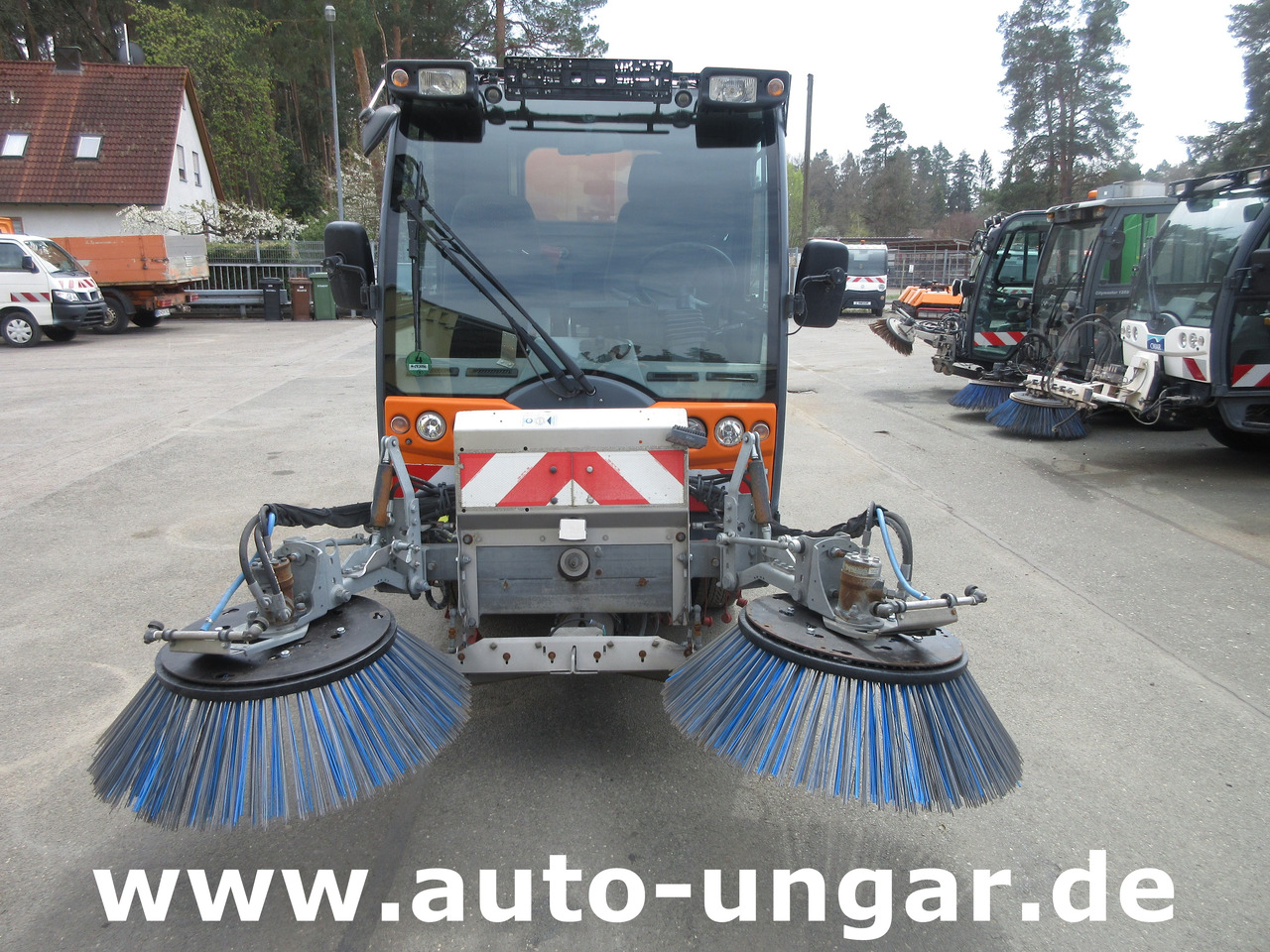 Multicar Tremo X56 4x4 Euro 5 Bj. 2015 Trilety TXK Kehr-Aufbau Motorschaden - Коммунальная/ Специальная техника: фото 2 Multicar Tremo X56 4x4 Euro 5 Bj. 2015 Trilety TXK Kehr-Aufbau Motorschaden - Коммунальная/ Специальная техника: фото 2