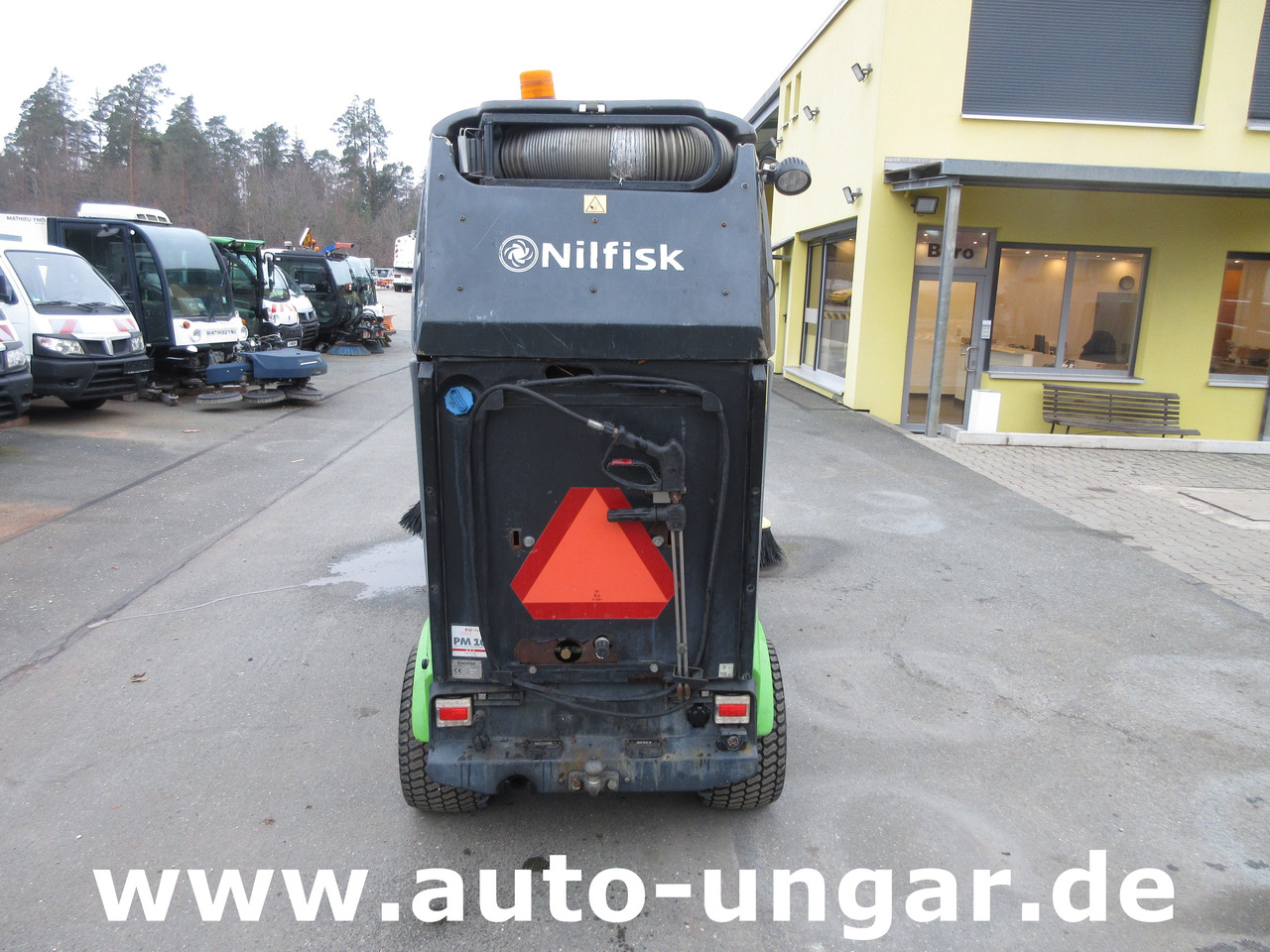 Nilfisk CR 2250 Egholm Bj. 2015 Kehrmaschine 4x4 Perkins Diesel Knicklenkung - Подметально-уборочная машина: фото 5 Nilfisk CR 2250 Egholm Bj. 2015 Kehrmaschine 4x4 Perkins Diesel Knicklenkung - Подметально-уборочная машина: фото 5