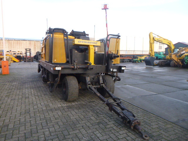 DYNAPAC HR21  Chip Spreader в лизинг DYNAPAC HR21  Chip Spreader: фото 6