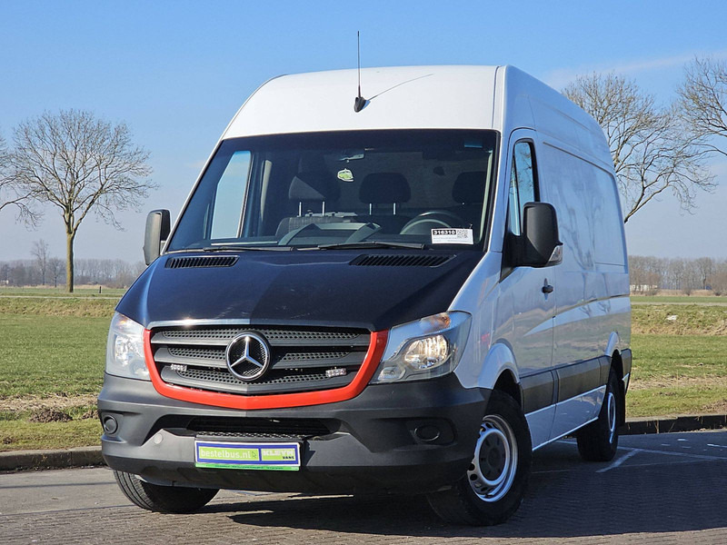 Mercedes-Benz Sprinter 313 - Цельнометаллический фургон: фото 1 Mercedes-Benz Sprinter 313 - Цельнометаллический фургон: фото 1