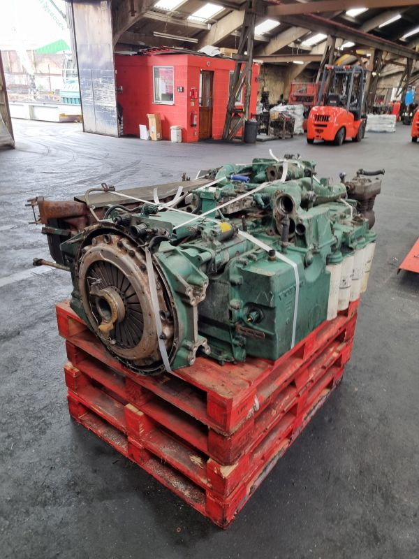Volvo DH12D Engine - Двигатель: фото 1 Volvo DH12D Engine - Двигатель: фото 1