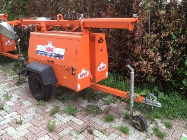 Diversen allmand light-lite pro - Осветительная мачта: фото 1 Diversen allmand light-lite pro - Осветительная мачта: фото 1