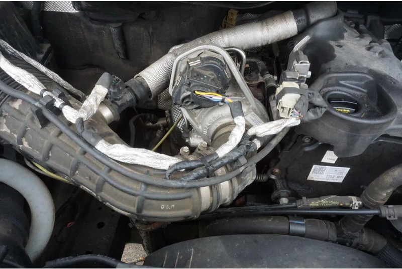 Ford Transit L4 / DOUBLE AIR REAR / ONLY:164649 KM / ENGINE IS LOOSE BUT DONT' START / MANUAL / EURO-6 / 2017 в лизинг Ford Transit L4 / DOUBLE AIR REAR / ONLY:164649 KM / ENGINE IS LOOSE BUT DONT' START / MANUAL / EURO-6 / 2017: фото 15