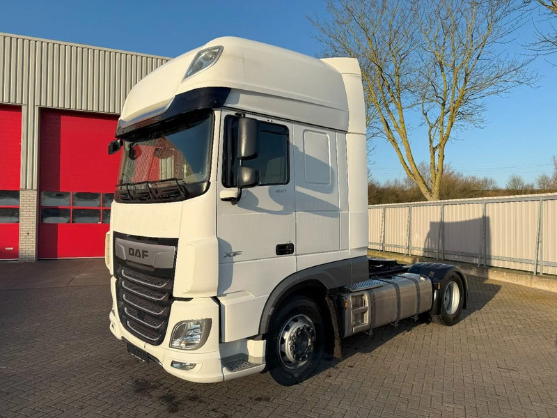 DAF XF106-480 / ENGINE RUNNING / INTARDER / ONLY:438781KM /GERMAN TRUCK / LWDS / AUTOMATIC / EURO-6 / 2020 - Тягач: фото 1 DAF XF106-480 / ENGINE RUNNING / INTARDER / ONLY:438781KM /GERMAN TRUCK / LWDS / AUTOMATIC / EURO-6 / 2020 - Тягач: фото 1