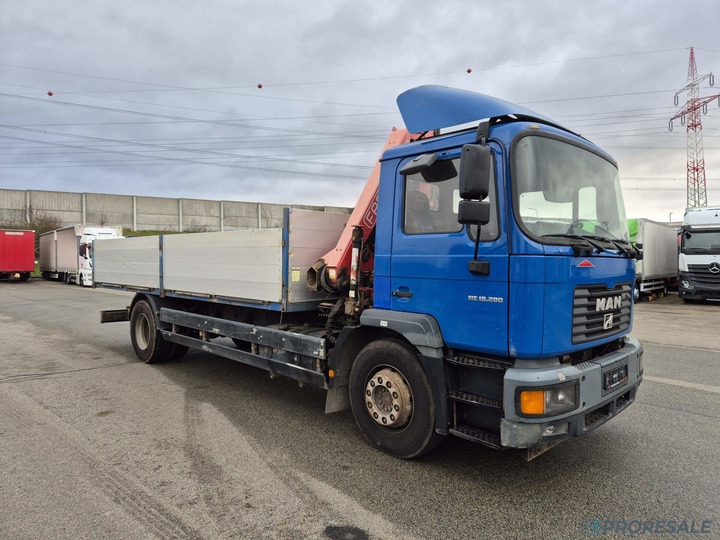 MAN ME 18.280 EURO 3 valník + hydraulická ruka FASSI F110A.23 - Грузовик бортовой/ Платформа, Автоманипулятор: фото 1 MAN ME 18.280 EURO 3 valník + hydraulická ruka FASSI F110A.23 - Грузовик бортовой/ Платформа, Автоманипулятор: фото 1