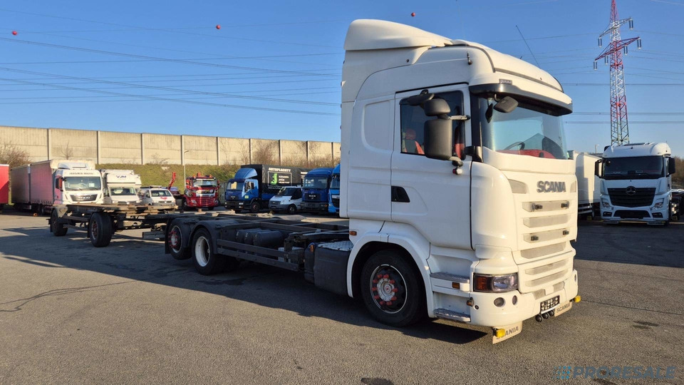 SCANIA R450 N331 6X2 HIGH LINE EURO 6 - pro přepravu BDF - Грузовик-контейнеровоз/ Сменный кузов: фото 1 SCANIA R450 N331 6X2 HIGH LINE EURO 6 - pro přepravu BDF - Грузовик-контейнеровоз/ Сменный кузов: фото 1