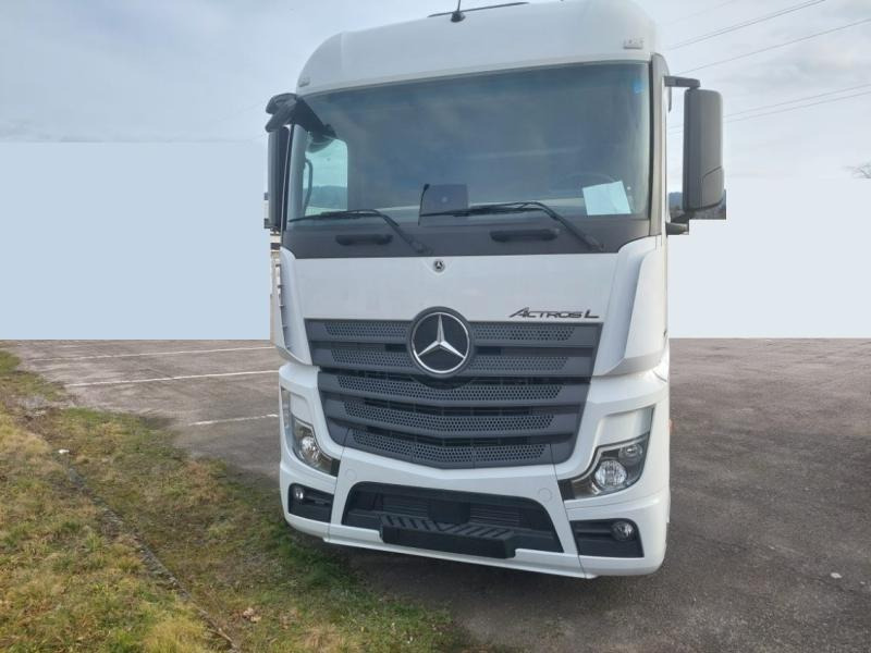 Mercedes Actros 1845 L - Тягач: фото 1 Mercedes Actros 1845 L - Тягач: фото 1