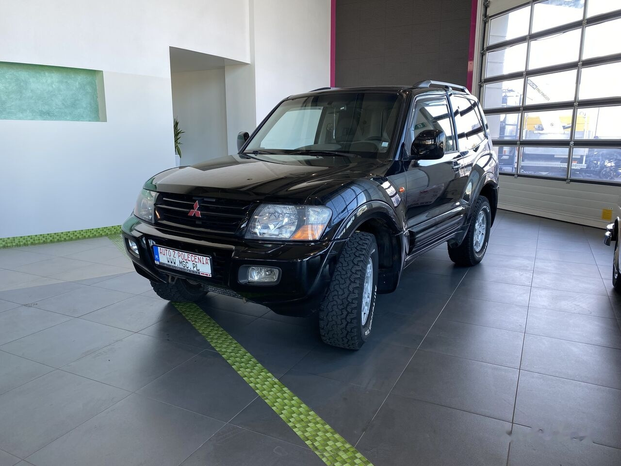 Легковой автомобиль Mitsubishi Grand Pajero Coupe, 4X4, Heat seat, New Gearbox, Works fine: фото 1