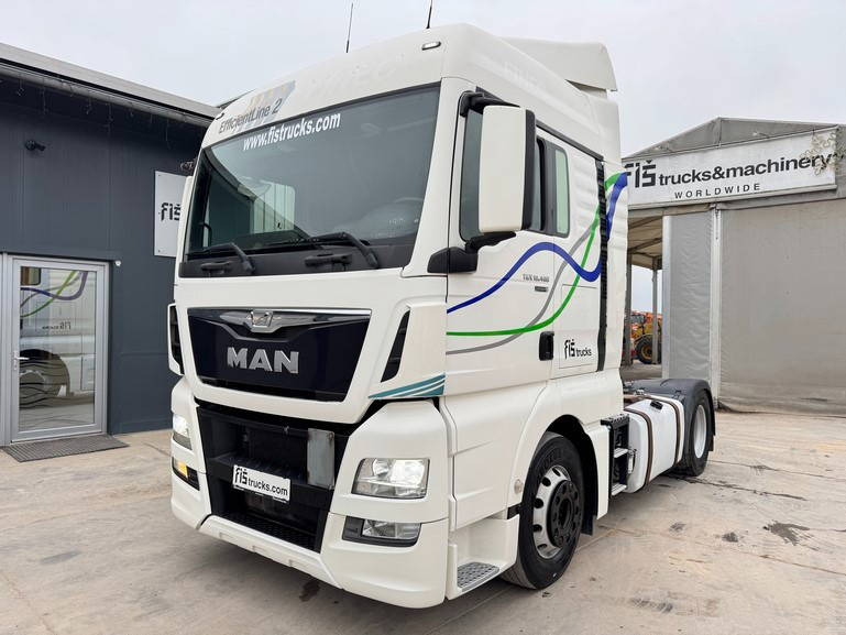 MAN TGX 18.480 4X2 schubodden hydr. + retarder - Тягач: фото 1 MAN TGX 18.480 4X2 schubodden hydr. + retarder - Тягач: фото 1