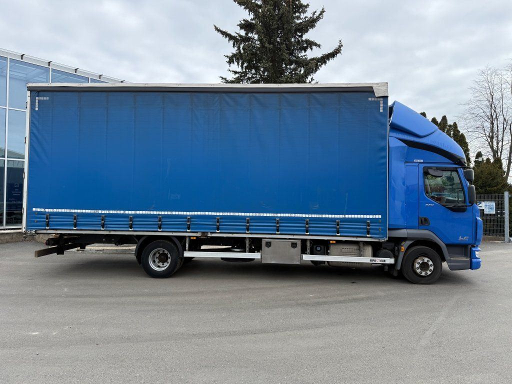 DAF LF220 EURO 6 - Тентованный грузовик: фото 3 DAF LF220 EURO 6 - Тентованный грузовик: фото 3