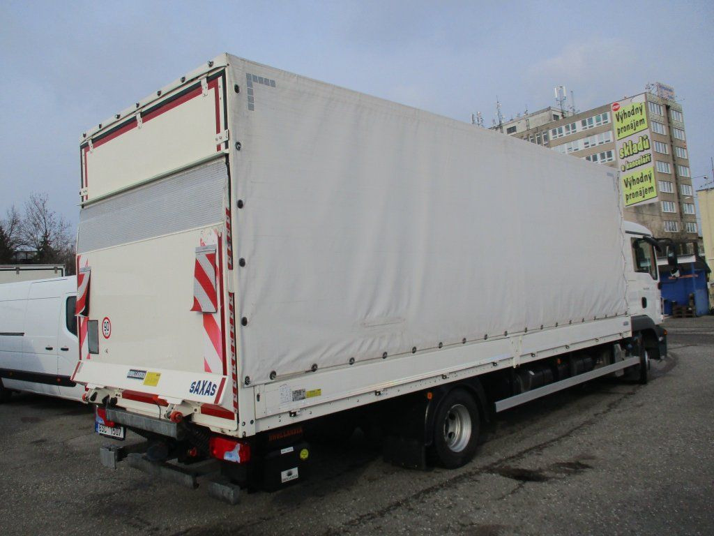 MAN TGL 12.220 - Тентованный грузовик: фото 3 MAN TGL 12.220 - Тентованный грузовик: фото 3