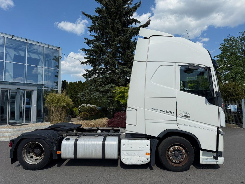 Volvo FH500 EURO 6 MEGA/lowdeck - Тягач: фото 3 Volvo FH500 EURO 6 MEGA/lowdeck - Тягач: фото 3