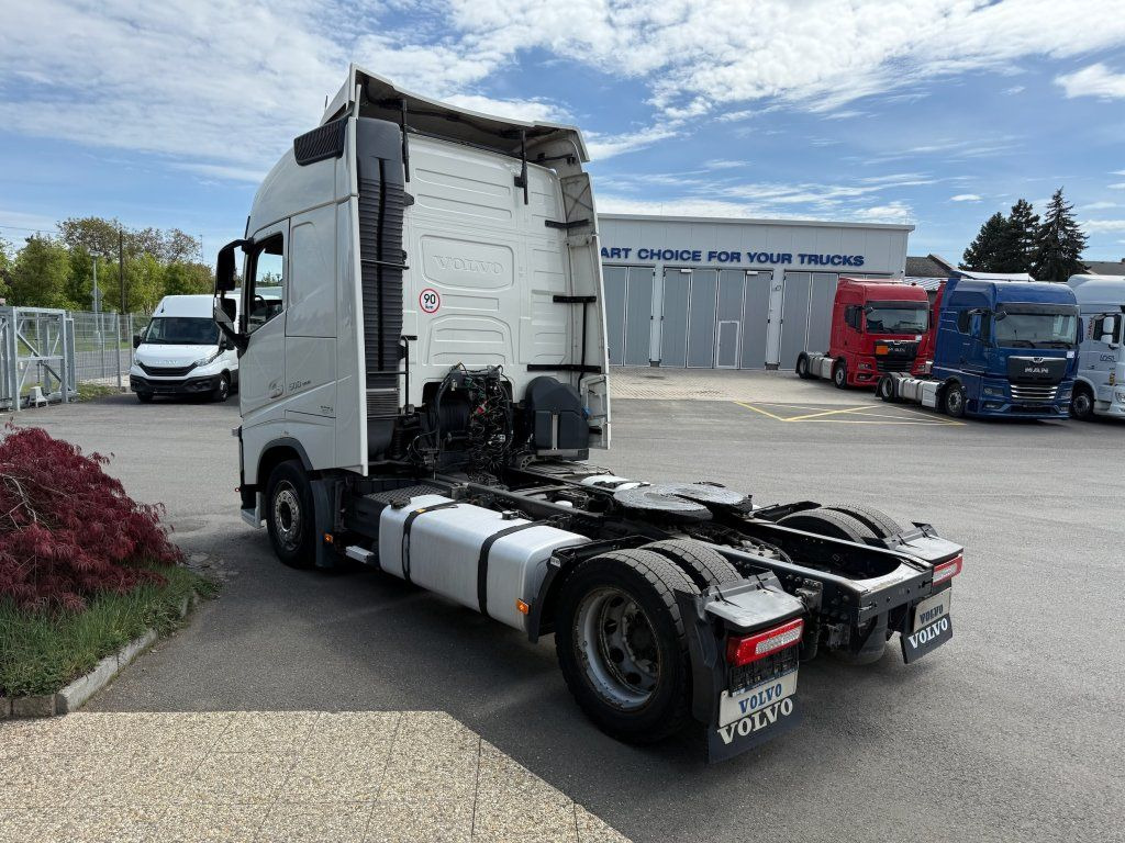 Volvo FH500 EURO 6 MEGA/lowdeck - Тягач: фото 5 Volvo FH500 EURO 6 MEGA/lowdeck - Тягач: фото 5