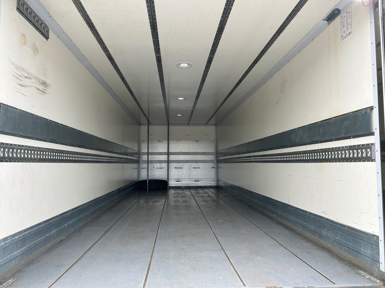 MERCEDES-BENZ ATEGO 1230 / BIGSPACE / 2020 / KOFFER 19 EPAL / LBW 2T - Грузовик с закрытым кузовом: фото 5 MERCEDES-BENZ ATEGO 1230 / BIGSPACE / 2020 / KOFFER 19 EPAL / LBW 2T - Грузовик с закрытым кузовом: фото 5