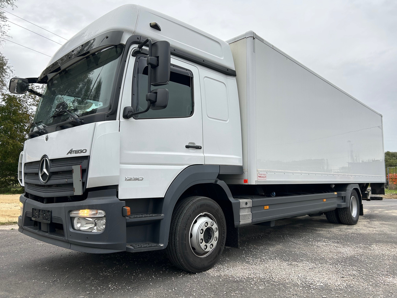 MERCEDES-BENZ ATEGO 1230 / BIGSPACE / 2020 / KOFFER 19 EPAL / LBW 2T - Грузовик с закрытым кузовом: фото 1 MERCEDES-BENZ ATEGO 1230 / BIGSPACE / 2020 / KOFFER 19 EPAL / LBW 2T - Грузовик с закрытым кузовом: фото 1