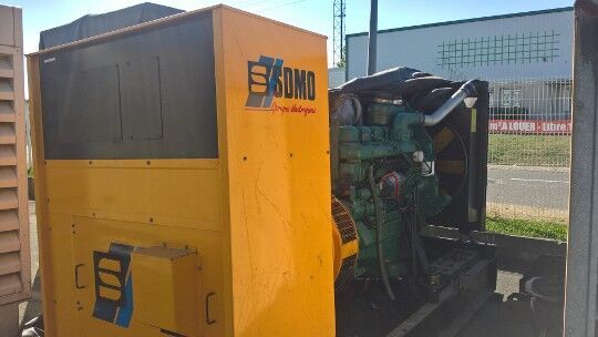SDMO 450 KVA VOLVO TAD1630GE - Электрогенератор: фото 1