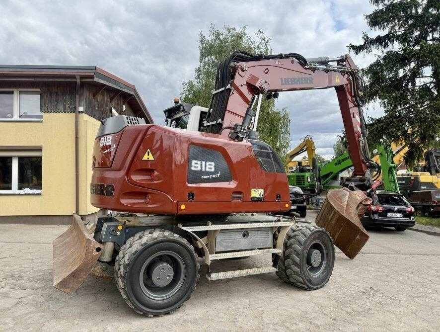Liebherr A918 Compact - Колёсный экскаватор: фото 1 Liebherr A918 Compact - Колёсный экскаватор: фото 1