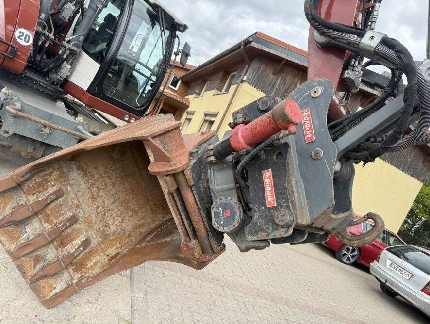 Колёсный экскаватор Liebherr A918 Compact: фото 9