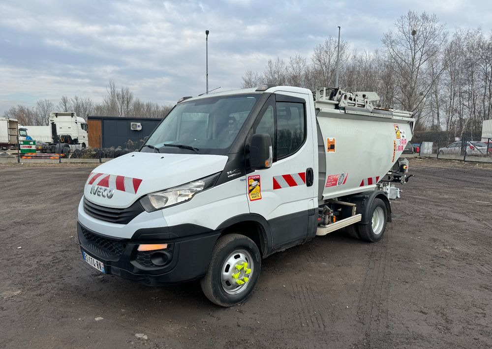 Iveco Daily 35C18 Śmieciarka 2017r. Zoeller Semat 3.5t DMC Tylko 94 tyś.km EURO 6 Prawo Jazdy kat. B Garbage Truck Garbage Car - Мусоровоз: фото 1