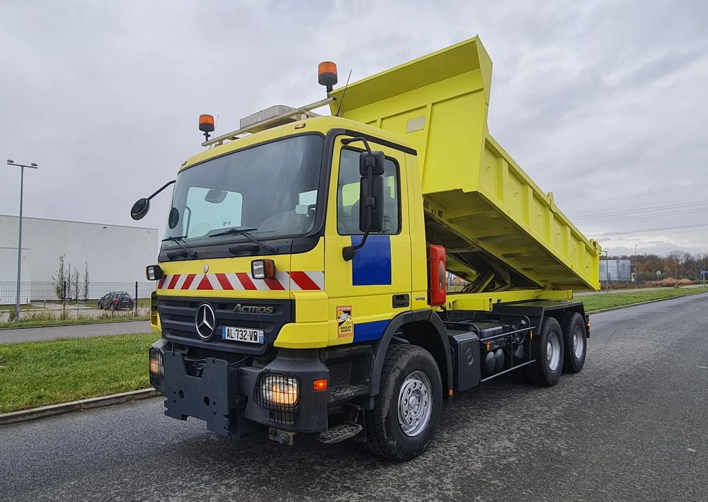 Mercedes-Benz Actros 2636 Wywrotka 6x4 Tylko 93 tys km SPECJALNY Solarka Piaskarka ACOMETIS Pług Arvel - Самосвал: фото 1