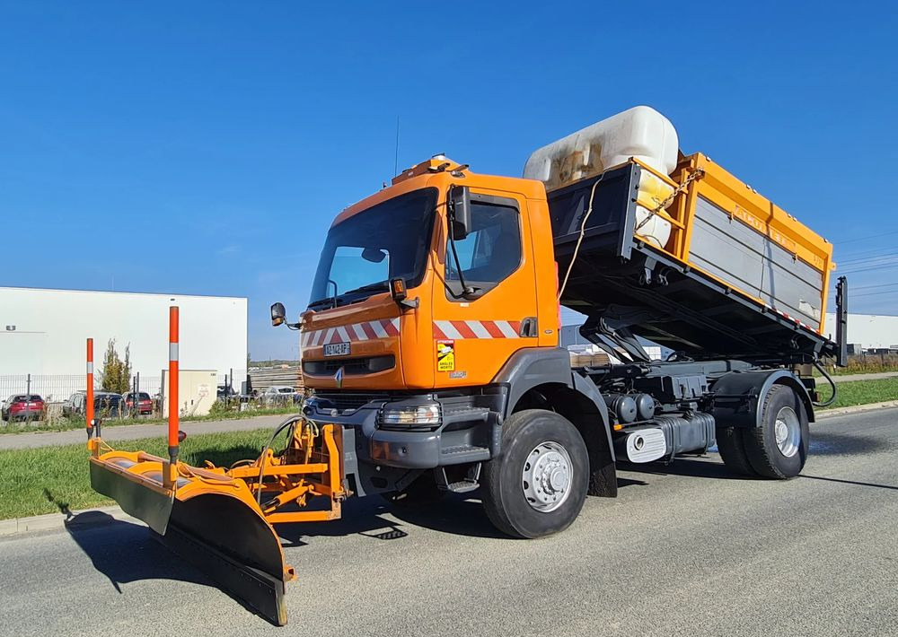 Renault Kerax 4x4 320DCi Wywrotka 3str 2004r. Klima SPECJALNY Solarka ACOMETIS Piaskarka Pług - Самосвал: фото 1 Renault Kerax 4x4 320DCi Wywrotka 3str 2004r. Klima SPECJALNY Solarka ACOMETIS Piaskarka Pług - Самосвал: фото 1