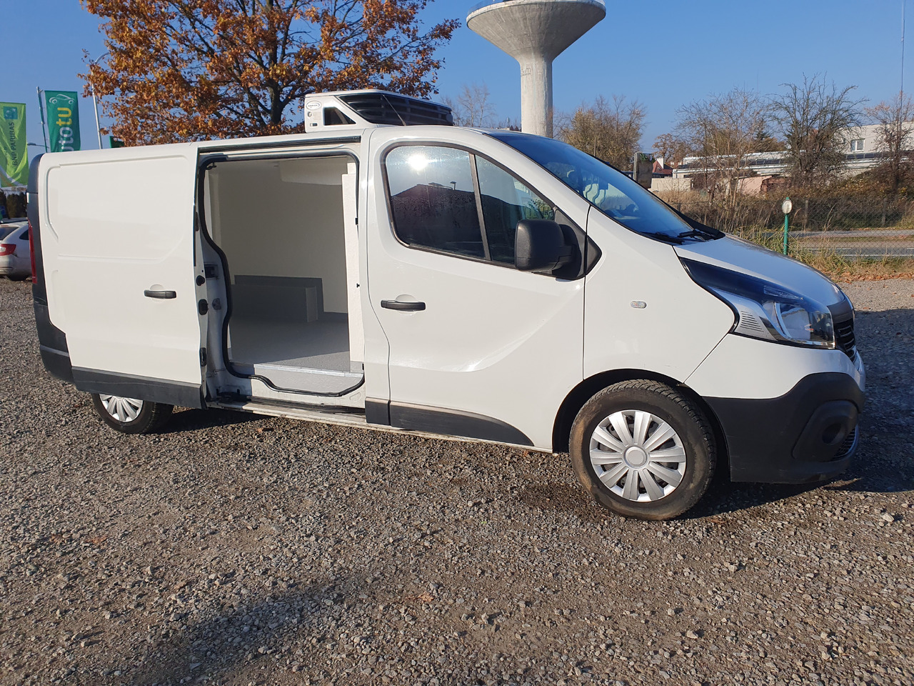 RENAULT TRAFIC L2H1 CHLODNIA MROZNIA CARRIER+230V KLIMA NAVI KAMERA EURO6 [ Copy ] - Фургон-рефрижератор: фото 1