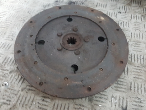 Case 1294, 1394, 1494 Clutch Pressure Plate 1539023c1 - Сцепление и запчасти для Тракторов: фото 3 Case 1294, 1394, 1494 Clutch Pressure Plate 1539023c1 - Сцепление и запчасти для Тракторов: фото 3