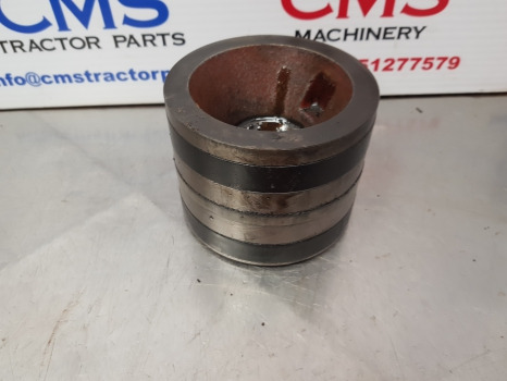 Case 5140, 5120, 5130, 5150 Hitch Piston A186838, 1957869c1, 1997145c1 - Рама/ Шасси: фото 1 Case 5140, 5120, 5130, 5150 Hitch Piston A186838, 1957869c1, 1997145c1 - Рама/ Шасси: фото 1