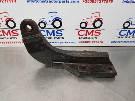 Case 5140, 5120, 5130 Hitch Arm Bracket Lhs 1974318c1, 1974318c2, 1974318c3 - Рама/ Шасси: фото 1 Case 5140, 5120, 5130 Hitch Arm Bracket Lhs 1974318c1, 1974318c2, 1974318c3 - Рама/ Шасси: фото 1