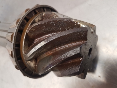 Case David Brown 1594 Hydro Pinion Bevel Shaft K965821, 951918 - Трансмиссия для Тракторов: фото 5 Case David Brown 1594 Hydro Pinion Bevel Shaft K965821, 951918 - Трансмиссия для Тракторов: фото 5