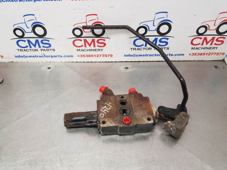 Case International 885, C, Cx, Hydraulic Auxiliary Spool Valve 1287379c91 - Гидравлика: фото 1 Case International 885, C, Cx, Hydraulic Auxiliary Spool Valve 1287379c91 - Гидравлика: фото 1