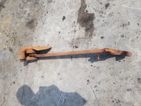 Case Mx110, Mx120, Mx135 Maxxum Lift Arm Rhs Assy 255470a1, 248787a1, 220972a2 - Подвеска: фото 1 Case Mx110, Mx120, Mx135 Maxxum Lift Arm Rhs Assy 255470a1, 248787a1, 220972a2 - Подвеска: фото 1
