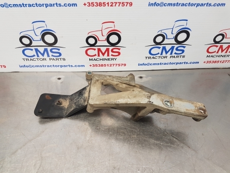 Claas Arion 530, 500, Cmatic,hexashift Alternator Support 0022356030, 0021608072 - Генератор для Тракторов: фото 1 Claas Arion 530, 500, Cmatic,hexashift Alternator Support 0022356030, 0021608072 - Генератор для Тракторов: фото 1