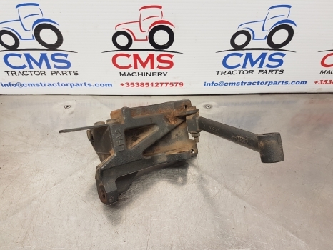 Claas Arion 640, 500, 600 Air Compressor Bracket 0026133530, 0021581522 - Электрическая система для Тракторов: фото 1 Claas Arion 640, 500, 600 Air Compressor Bracket 0026133530, 0021581522 - Электрическая система для Тракторов: фото 1