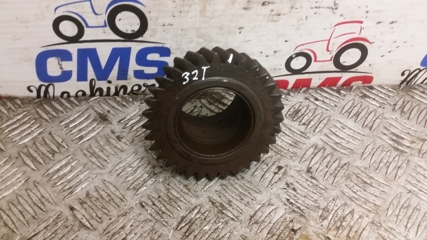 Deutz Agrotron 150 Transmission Hub Gear Z32 04427567, Zf2093314004 - Трансмиссия для Тракторов: фото 1