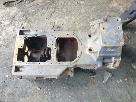 Deutz Dx Series Dx110, Dx120 Transmission Housing 4306681r, 04328181, 04357078 - Трансмиссия для Тракторов: фото 1