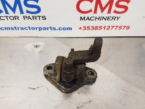Deutz Dxbis110, Dx120, Dx90 Differential Support Lever 02383832, 02383836 - Задняя ось для Тракторов: фото 1 Deutz Dxbis110, Dx120, Dx90 Differential Support Lever 02383832, 02383836 - Задняя ось для Тракторов: фото 1