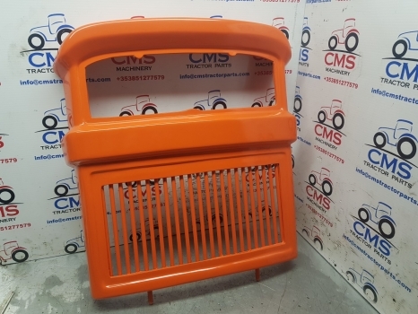 Fiat 1000 Nose Cone Grille Metal And Fibre Glass - Решётка радиатора для Тракторов: фото 1 Fiat 1000 Nose Cone Grille Metal And Fibre Glass - Решётка радиатора для Тракторов: фото 1