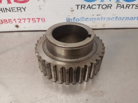 Fiat 90-90, 100-90, 110-90dt Transmission Hub 34t 4995688, 4995688 - Трансмиссия для Тракторов: фото 1